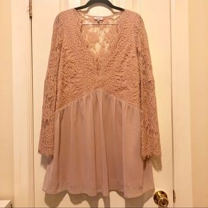 Tobi - Lace Shift Dress